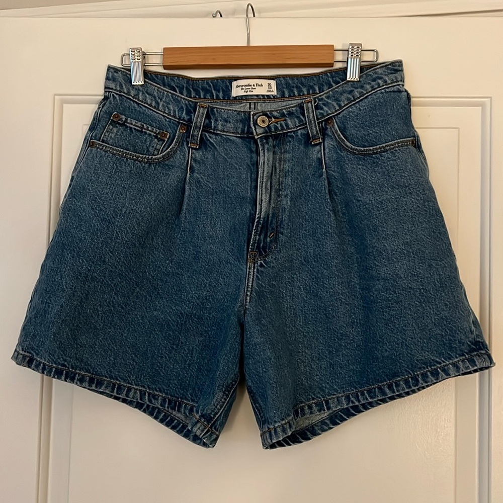 Abercrombie The Loose Short